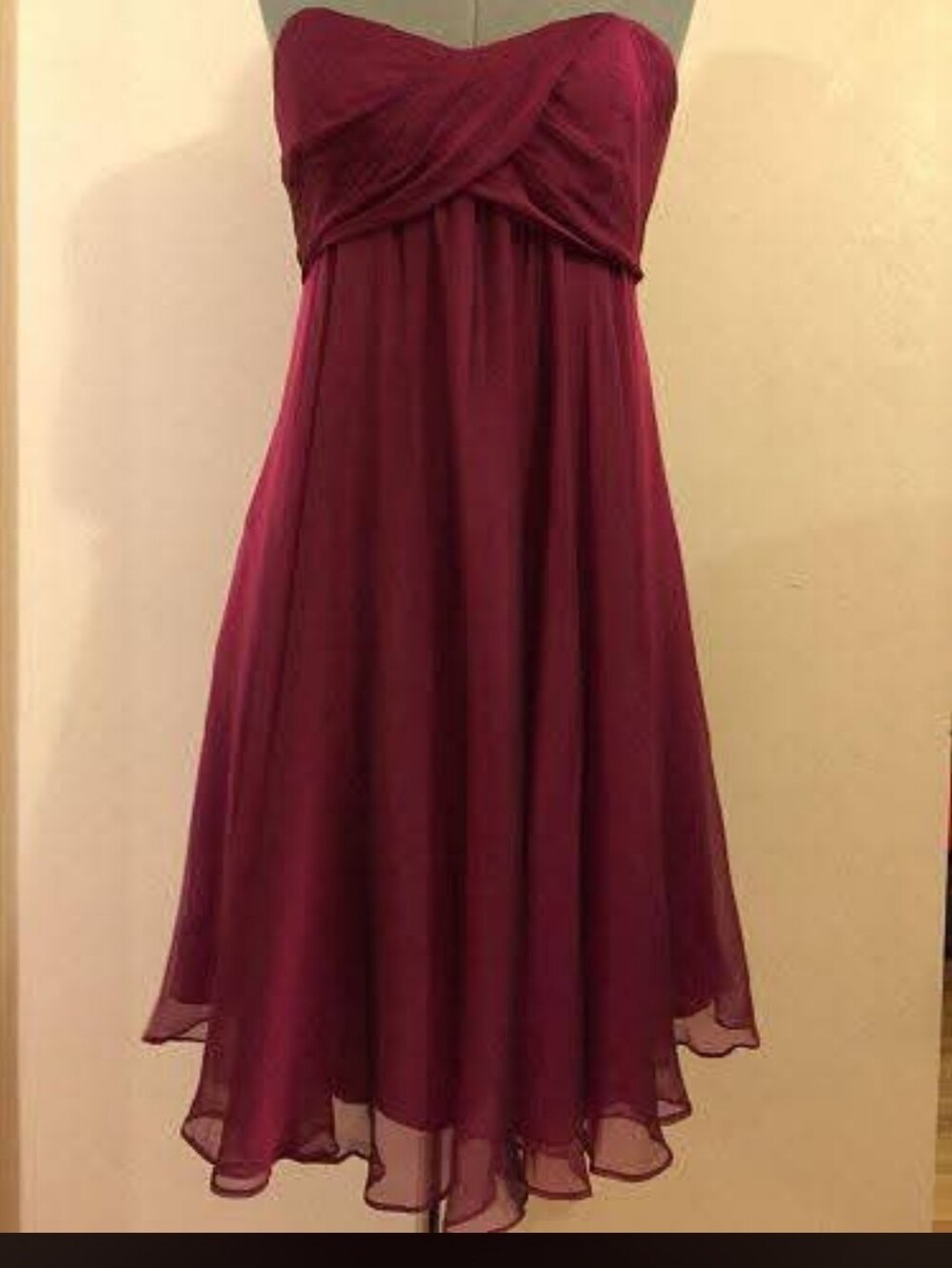 Dress - Picture 4 of 4